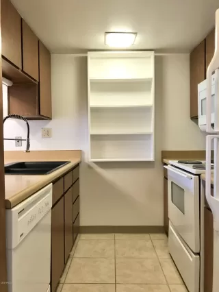 Photo #5: 6098636 Listing 