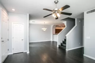 Photo #6: 6098645 Listing 