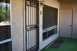 Photo #2: 6098665 Listing 