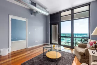 Photo #1: 6098667 Listing