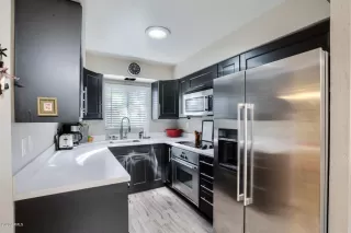 Photo #3: 6098690 Listing