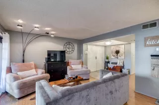 Photo #2: 6098754 Listing