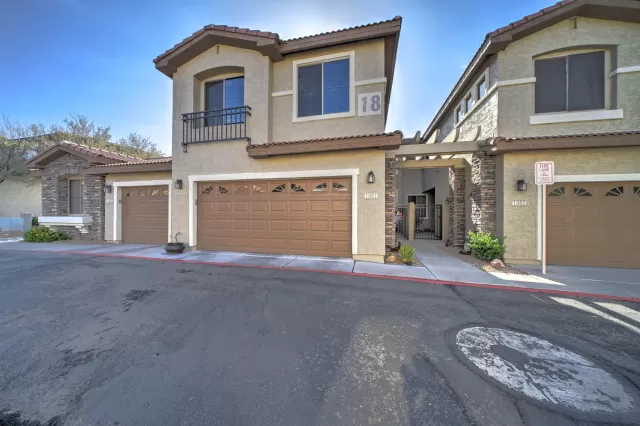 MLS: 6098814 Condo For Sale