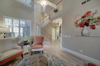 Photo #5: 6098814 Listing