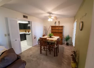 Photo #3: 6098816 Listing