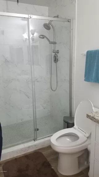 Photo #5: 6098842 Listing