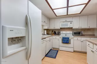 Photo #6: 6098934 Listing