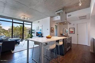 Photo #3: 6099338 Listing 