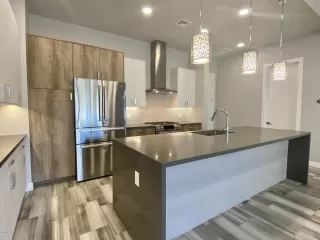 Photo #3: 6099389 Listing 