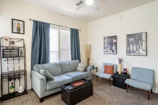 Photo #4: 6099418 Listing 