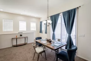 Photo #6: 6099418 Listing 