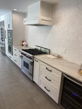 Photo #2: 6099785 Listing