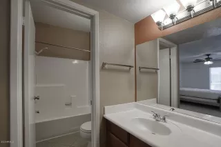 Photo #6: 6099846 Listing 