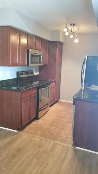 Photo #3: 6100145 Listing