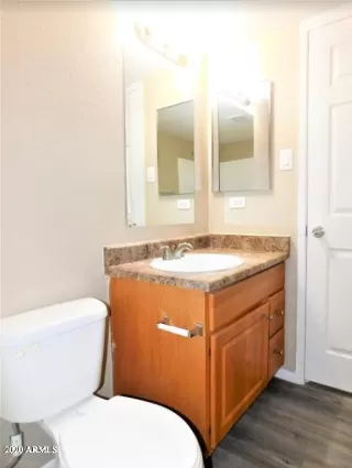 Photo #5: 6100218 Listing