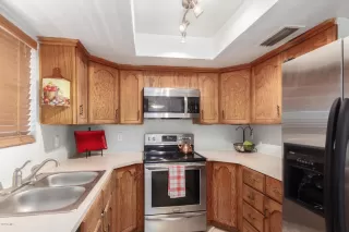 Photo #5: 6100284 Listing