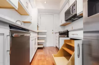 Photo #6: 6100306 Listing