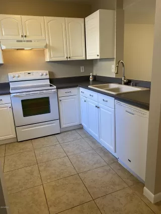 Photo #3: 6100362 Listing 