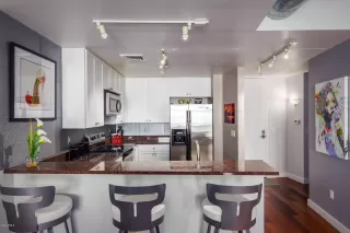 Photo #4: 6100668 Listing