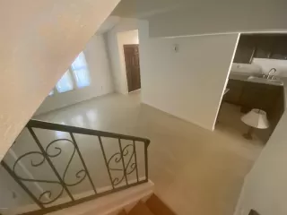 Photo #5: 6100741 Listing