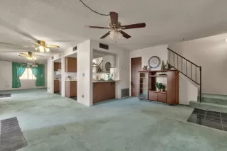 Photo #5: 6100876 Listing 