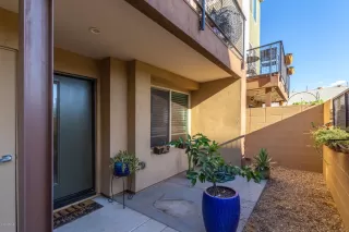 Photo #5: 6100900 Listing 