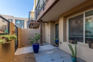 Photo #6: 6100900 Listing 