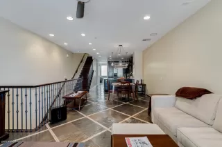 Photo #3: 6101020 Listing