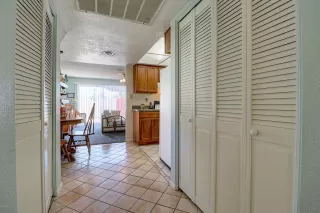 Photo #3: 6101028 Listing 