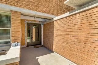 Photo #3: 6101241 Listing 