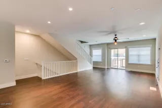 Photo #6: 6101241 Listing 