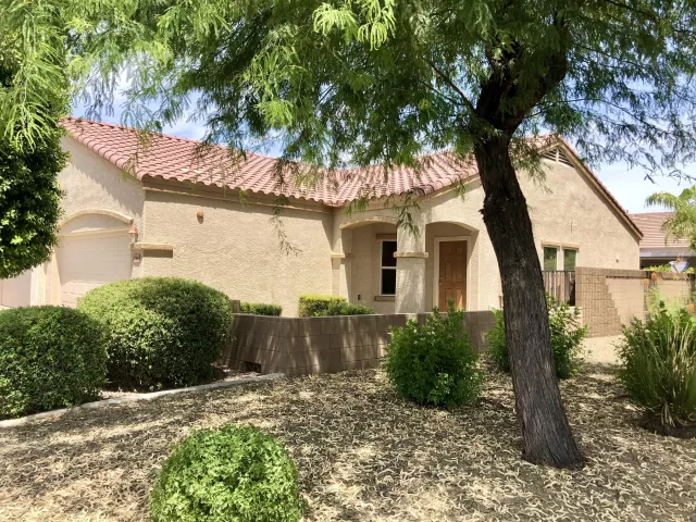 MLS: 6101362 Condo For Sale