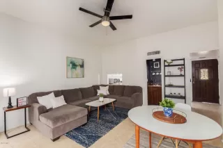 Photo #3: 6101463 Listing