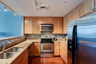 Photo #5: 6101619 Listing