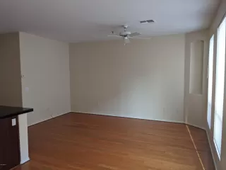 Photo #6: 6101877 Listing