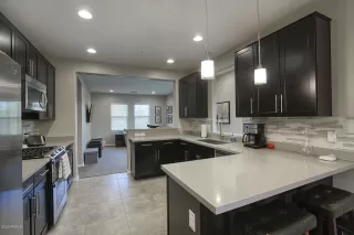 Photo #5: 6101895 Listing 