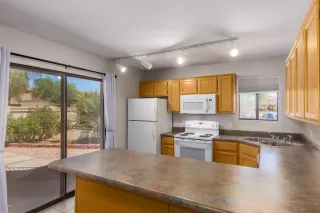 Photo #6: 6102064 Listing