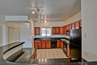 Photo #1: 6102160 Listing