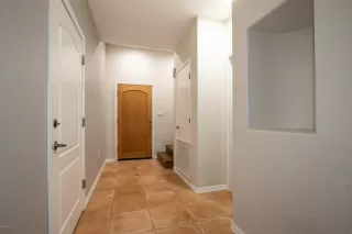 Photo #3: 6102190 Listing