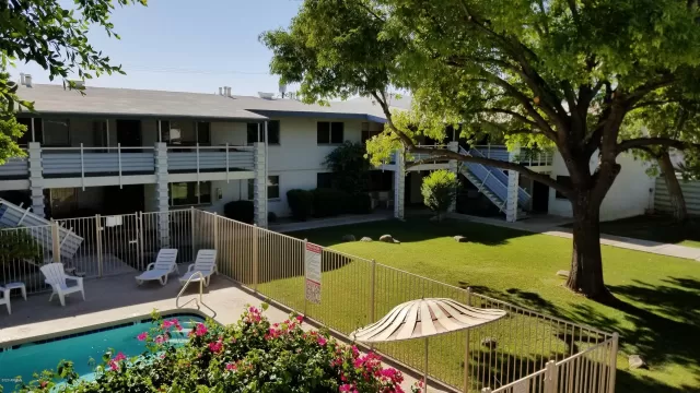 MLS: 6102249 Condo For Sale