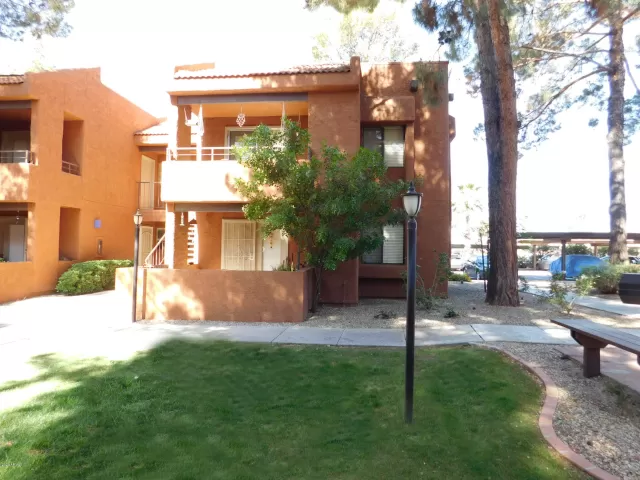 MLS: 6102347 Condo For Sale