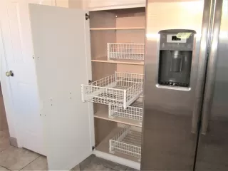 Photo #3: 6102458 Listing