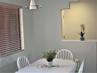 Photo #6: 6102458 Listing