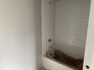 Photo #6: 6102697 Listing