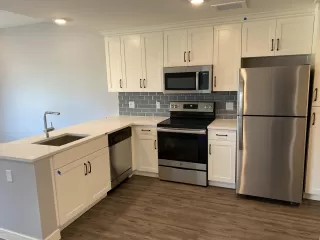 Photo #2: 6102704 Listing