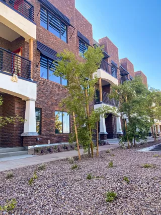 Photo #1: 6102709 Listing