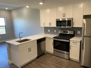 Photo #2: 6102709 Listing