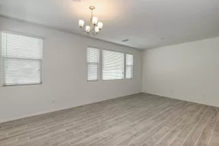 Photo #2: 6102791 Listing 