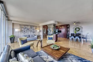 Photo #2: 6102798 Listing