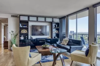 Photo #5: 6102798 Listing